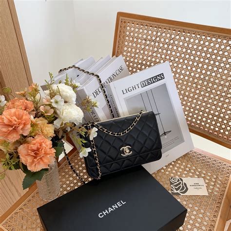 chanel trendy woc price